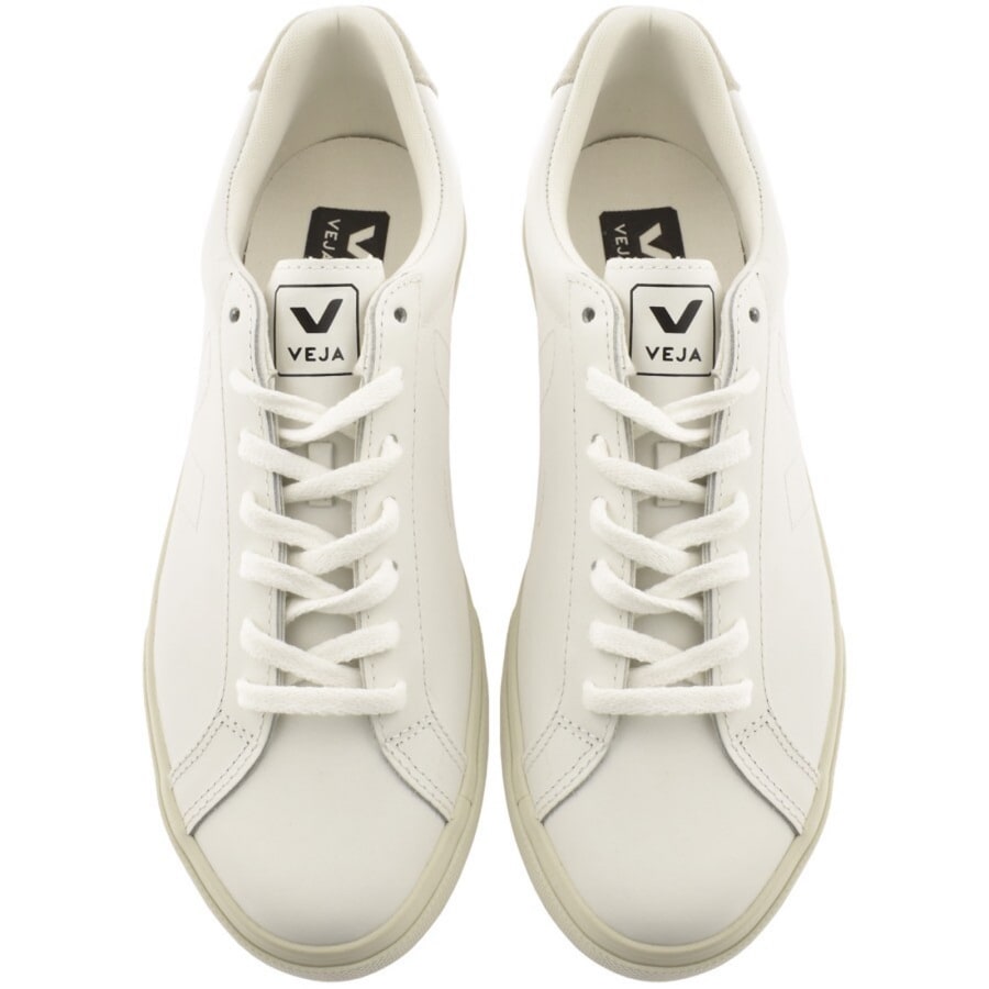 Veja all white on sale